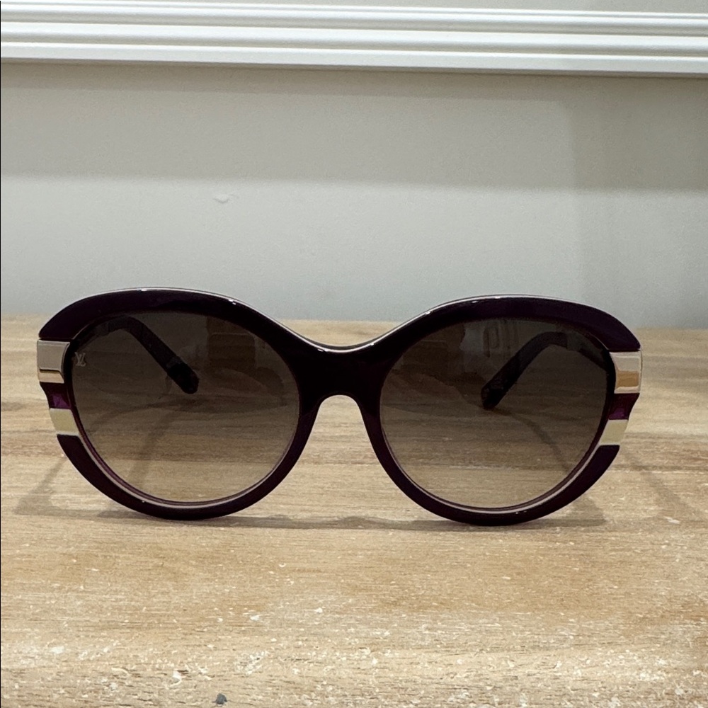 Elegant Purple Sunglasses LV/Louis Vuitton